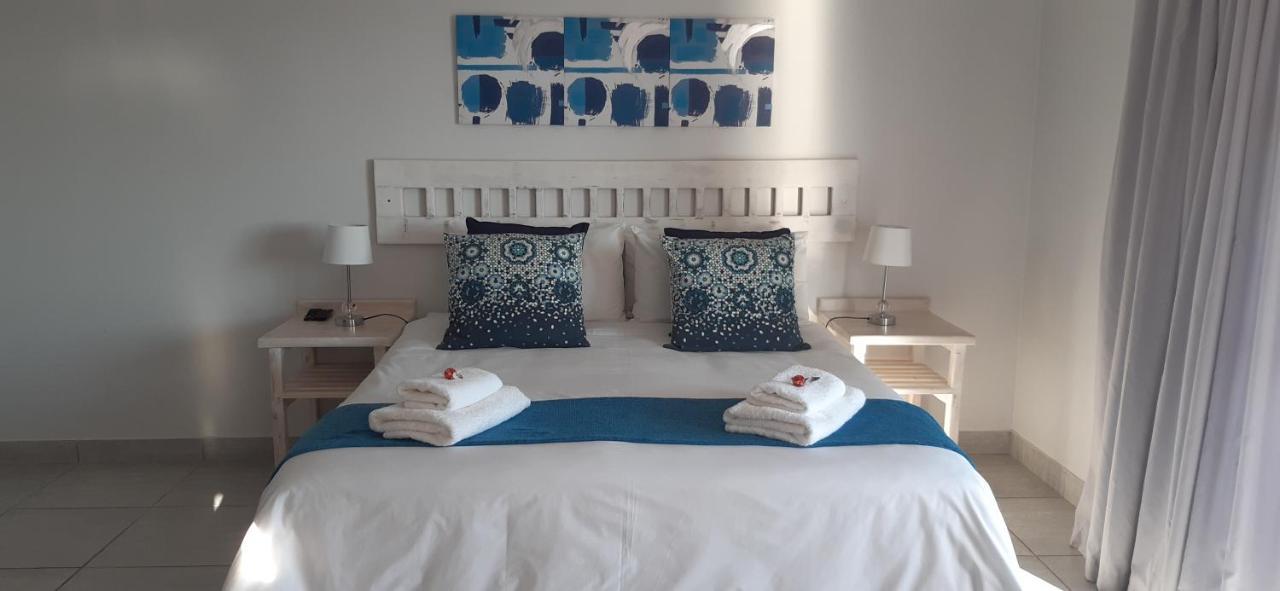 Ocean View Guest House Jeffreys Bay Esterno foto
