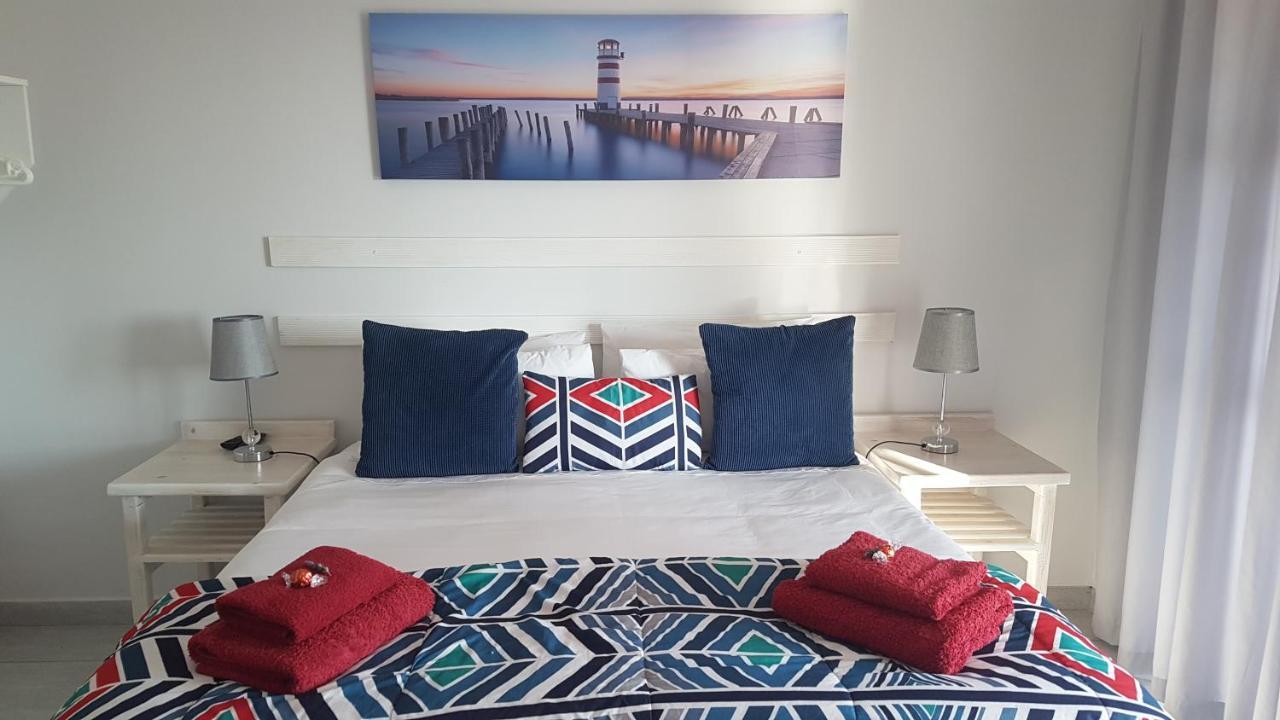 Ocean View Guest House Jeffreys Bay Esterno foto