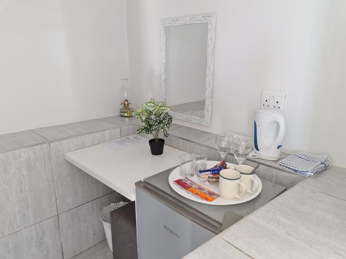 Ocean View Guest House Jeffreys Bay Esterno foto