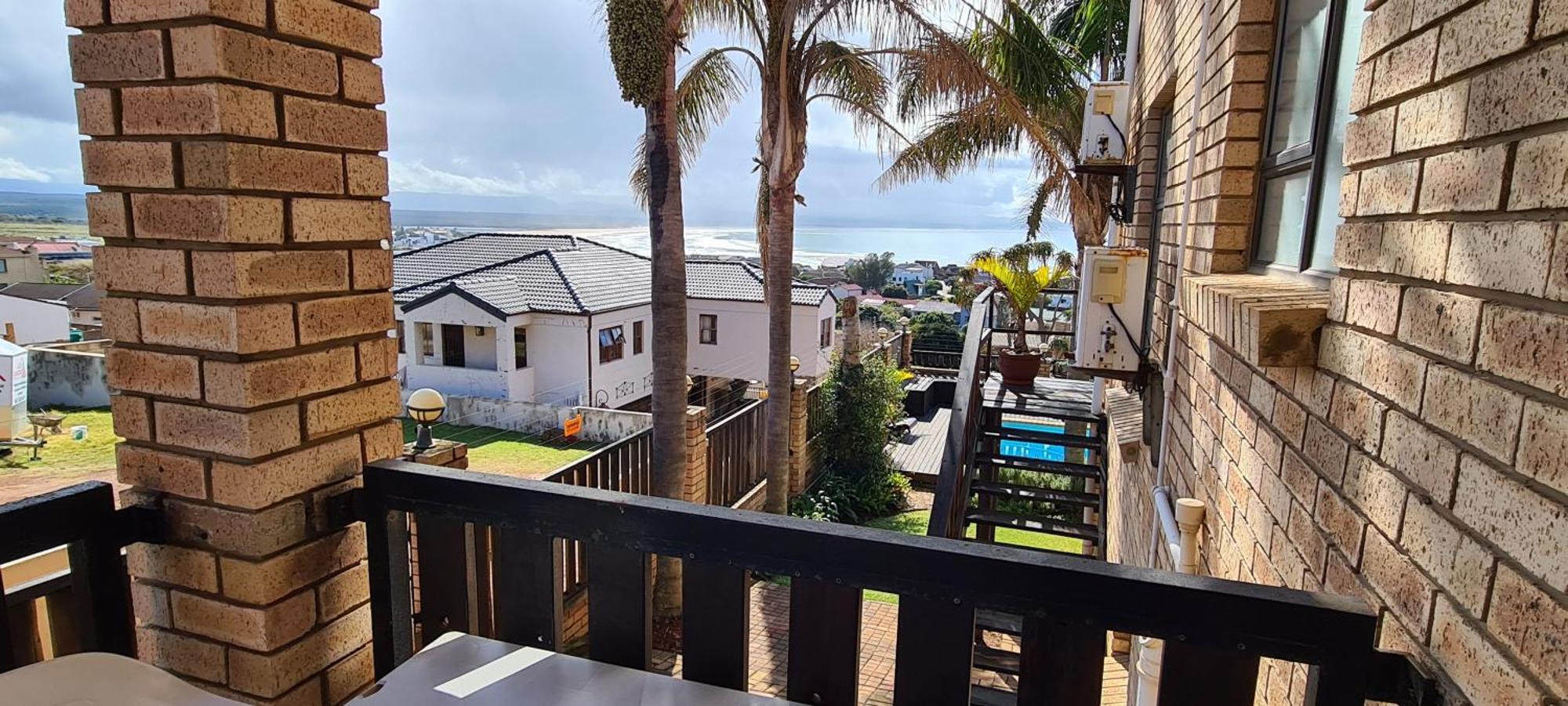 Ocean View Guest House Jeffreys Bay Esterno foto