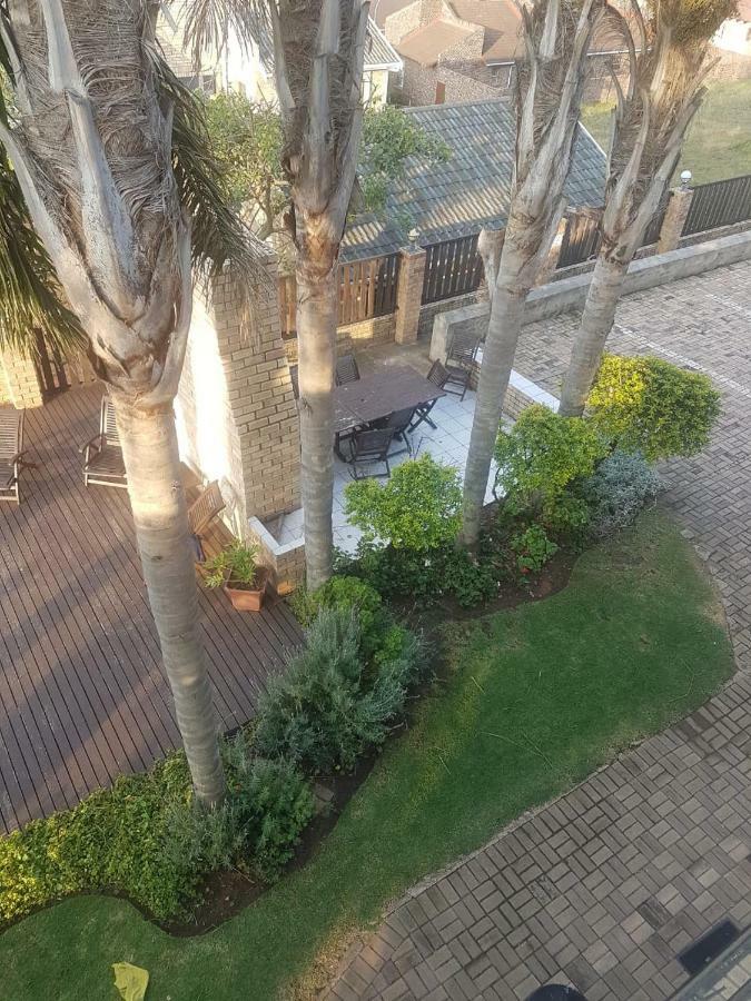 Ocean View Guest House Jeffreys Bay Esterno foto