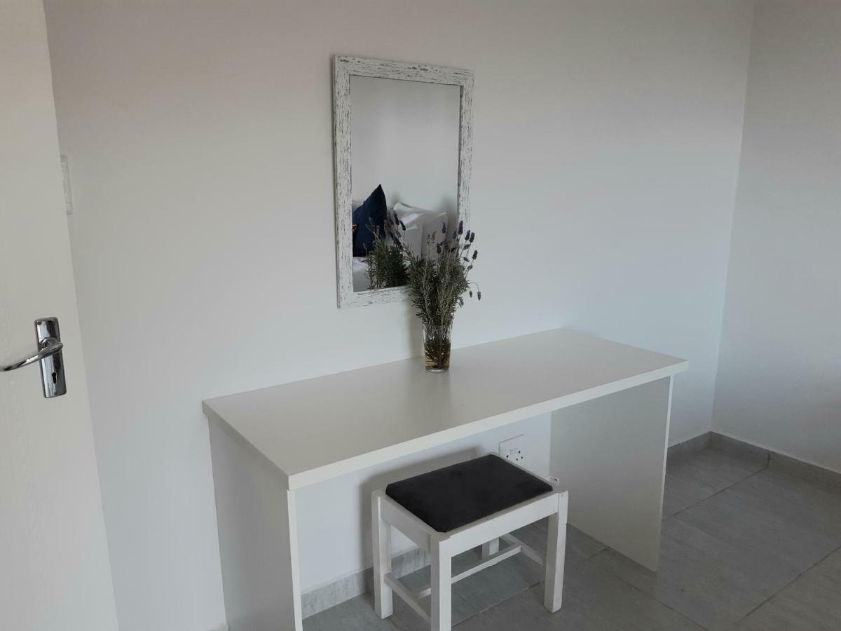 Ocean View Guest House Jeffreys Bay Esterno foto